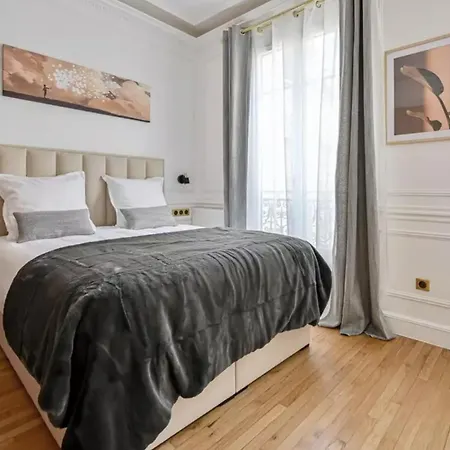Lägenhet Grenelle Gros Caillou *